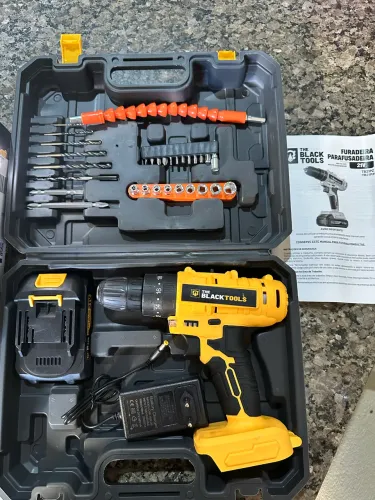 Parafusadeira furadeira impacto a bateria 21v