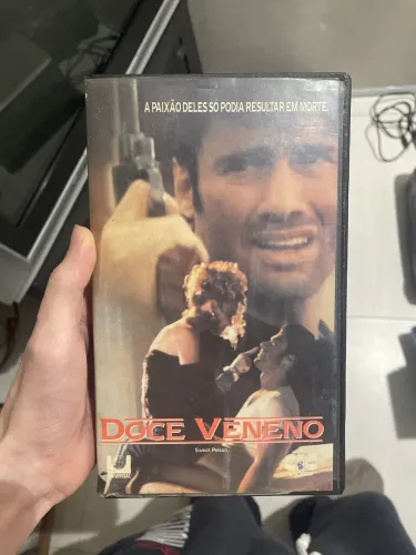 VHS DOCE VENENO