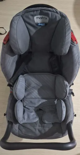 Caderinha de bebê conforto Matrix Evolution Burigotto excelente estado.