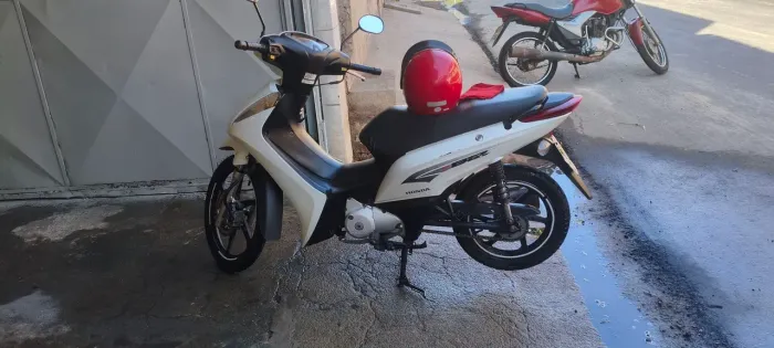Honda biz 125 ex