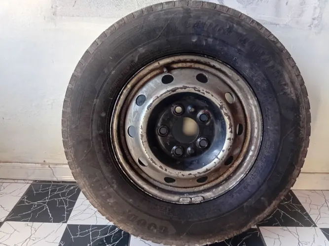 Vendo Roda Aro 16