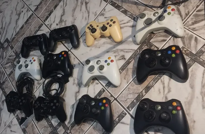 Lote de controles originais xbox 360 ps4 ps3