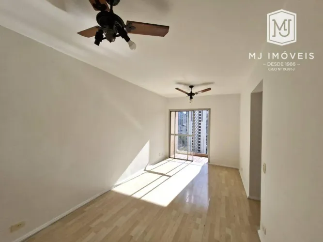 Apartamento com 2 dormitórios para alugar, 60 m² por R$ 5.034,75/mês - Moema - São Paulo/S