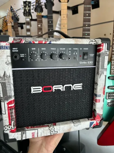 Cubo de guitarra estudo