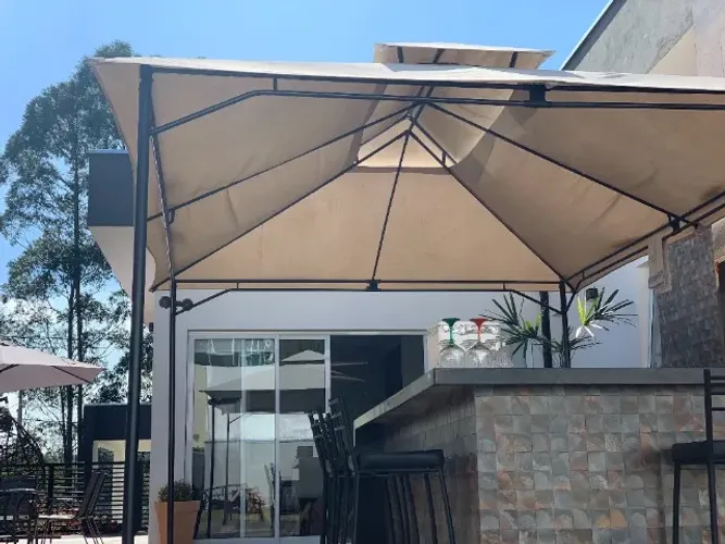 Gazebo Aço e Poliéster com Cortinas Naterial Oxis 3x4m - Seminovo