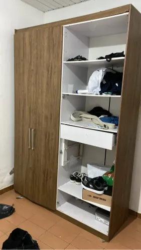 Guarda roupas cham no zap *42