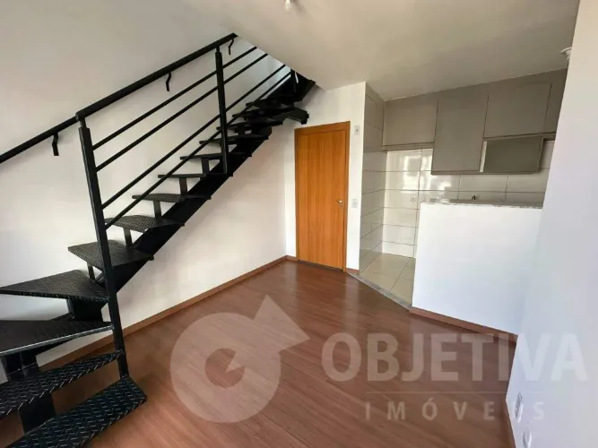 Cobertura para aluguel, 2 quartos, 1 vaga, MARTINS - UBERLANDIA/MG