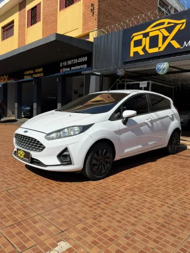 Ford Fiesta 1.6 SE Hatch 16V Flex 4P Powershift 2018