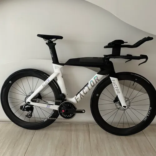 Bike tt Factor Slick SRAM force axs 