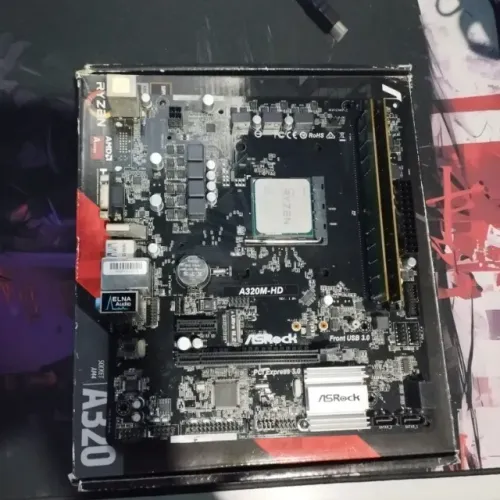 Kit Ryzen 3 2200g + Placa mãe a320m + 8gb Ram DDR4 + ssd 120gb