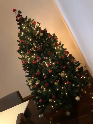 Árvore de Natal + enfeites
