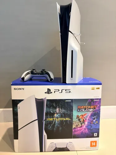 PlayStation 5 (PS5) 1TB - Pouco uso | Mídia física | Controle + 2 jogos inclusos