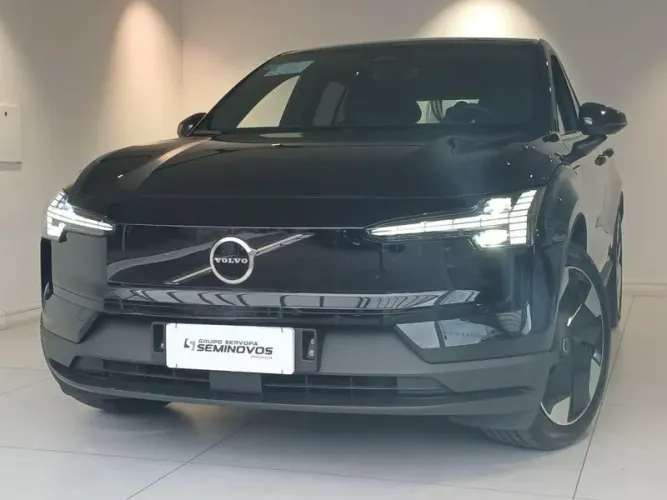 Volvo EX30 E60 Plus (elétrico) 2024
