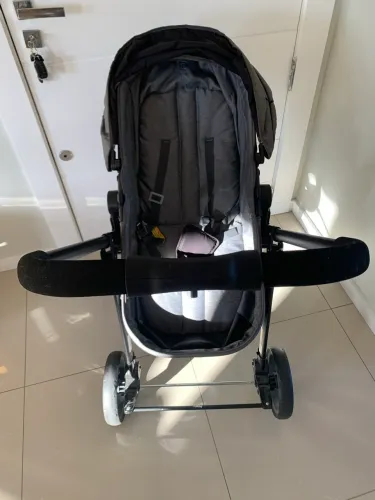 Carrinho de bebê
