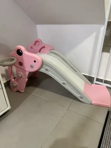 Escorregador infantil 
