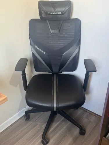 VENDO CADEIRA GAMER THUNDERX3 YAMA 1
