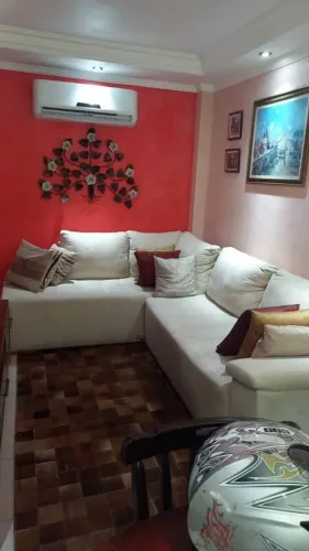 Sobrado de condomínio 3 Dormitórios sendo 1 Suíte em Villagio de 6 sobrados no Macuco
