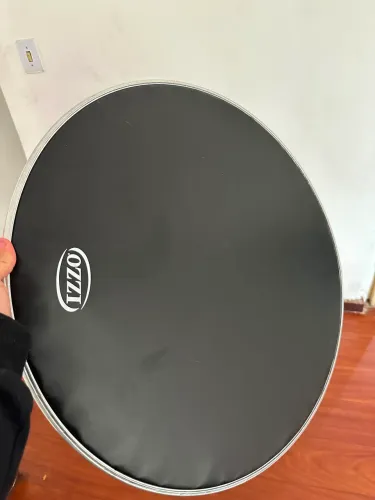Pele de bumbo 22?