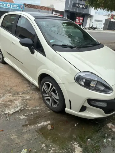 Fiat Punto Blackmotion Dual. 1.8 Flex 16V 5P 2017