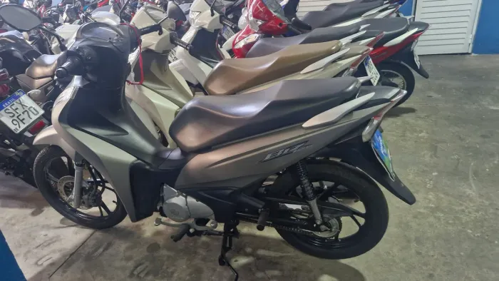 Honda Biz 125 Ex
