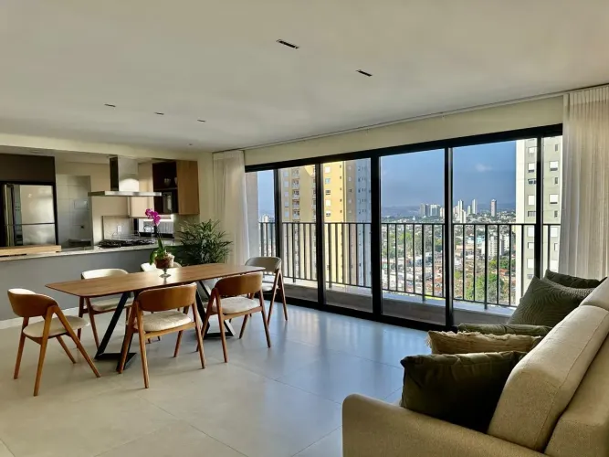 Apartamento, 140 m2, com 3 suítes, Sol da Manha, 23 andar, Mobiliado e Decorado