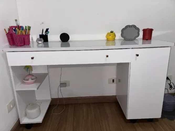 Escrivaninha / Mesa de Estudo Branca com 1 Gaveta - Ariel Móveis