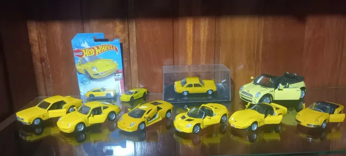 Coleção incrível de carrinhos 