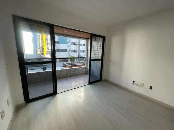 Excelente Apto| Corredor Vera Arruda | 130m² | 3 Quartos | 2 Vagas na Jatiúca pertinho da