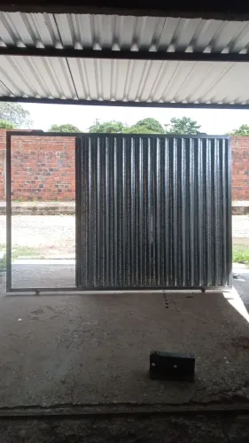 Portão galvanizado tamanho padrão