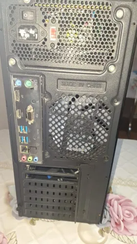 Gabinete de computador