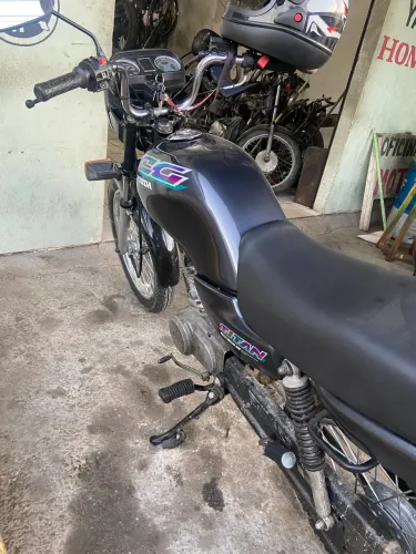 CG 125 Titan