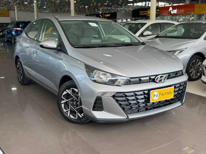 Hyundai HB20S Comfort Plus 1.0 Flex 12V Mec. 2025