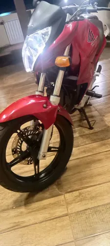 Vendo cb 300 mais nova de Uberlândia!!!