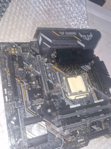 Placa mãe B460M-PLUS LGA1200