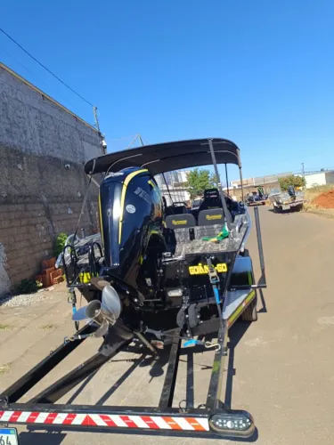 Lancha fluvimar cherokee 195, com apenas 44 horas de uso!