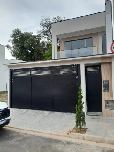 Sobrado em Amparo