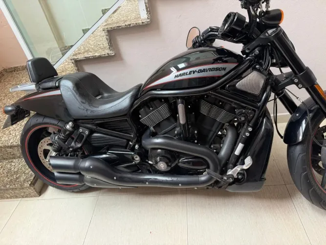 Harley Davidson V Rod Night Especial