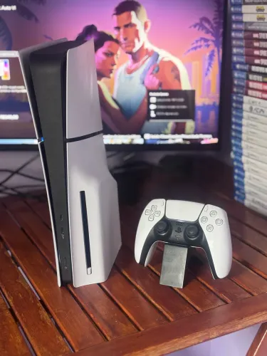 Ps5 Slim com leitor de disco! - 1 Controle