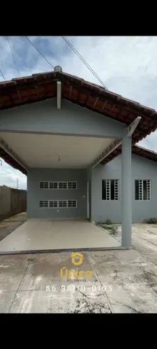 Casa na Aluga-se casa na zona leste próxima a Avenida Presidente Kennedy.