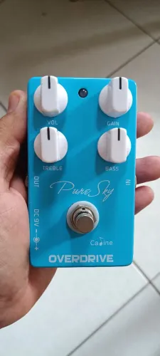 Pure Sky pedal de guitarra