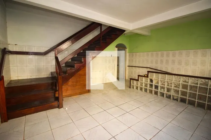 Casa à Venda - Cidade Baixa, 12 Quartos, 300 m2