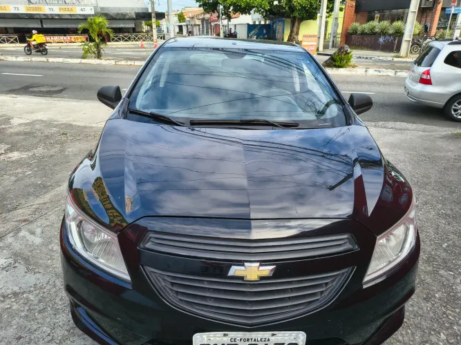 Chevrolet Onix JOY Hatch 1.0 8V Flex Mec. 4P 2017