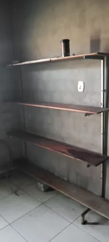 Estante de Metalon 
