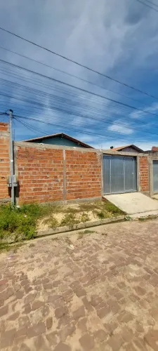 Casa aqui em timon no residencial cocais toda murada pra vender