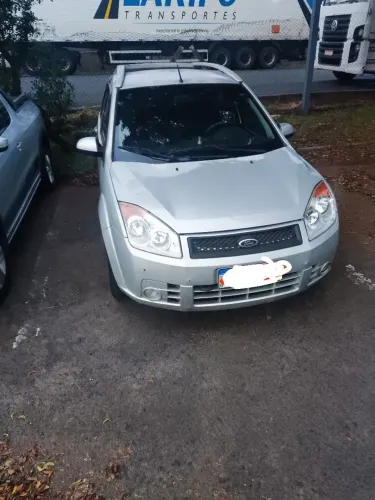 Ford Fiesta Trail 1.0 8V Flex 5P 2008