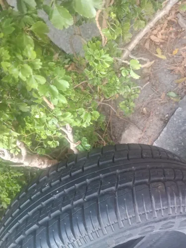Pneu 185/60-14,firestone
