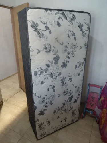 Cama box ( solteiro )