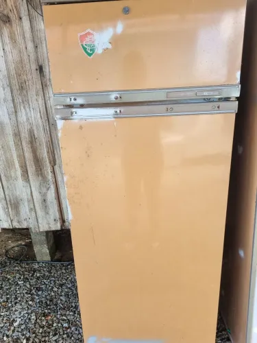 Geladeira antiga
