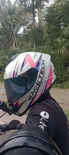 CAPACETE ESPORTIVO