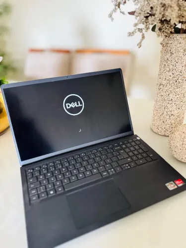 Notebook Dell Vostro 3515 Ryzen 5 ATi Radeon